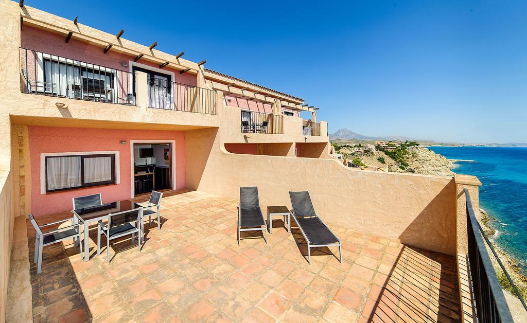 Occidental Pueblo Acantilado Ел Кампело Екстериор снимка