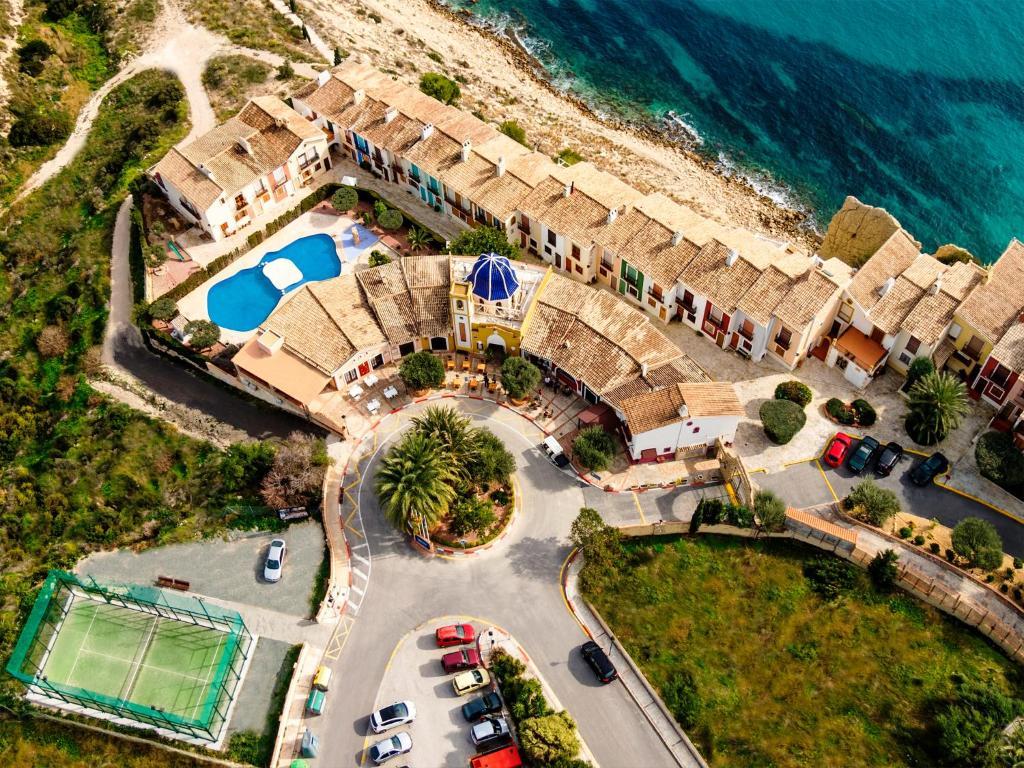 Occidental Pueblo Acantilado Ел Кампело Екстериор снимка